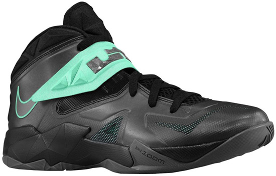 nike-zoom-soldier-vii-black-green-glow