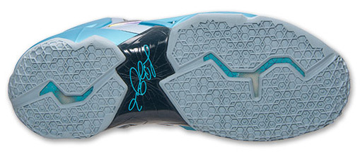 nike-lebron-11-gamma-blue-2