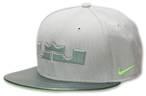 nike-lebron-neutral-snapback-hat