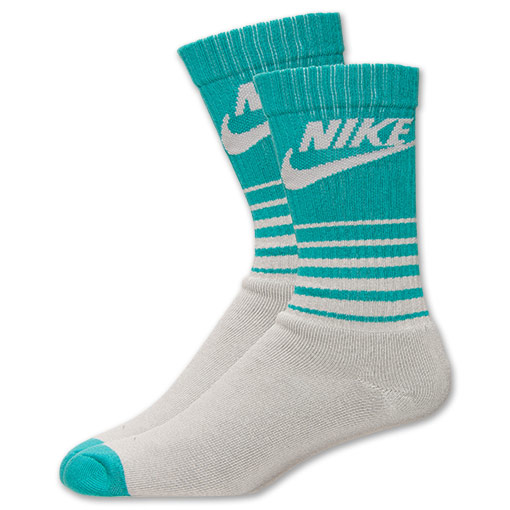 Nike Air Tech Challenge II Turbo Green Clothing Shirts Socks Hat