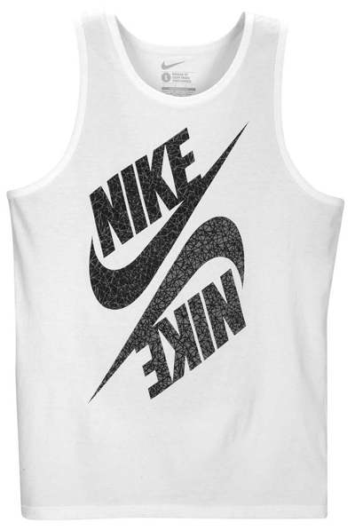 nike-air-foamposite-one-black-white-shirt-9