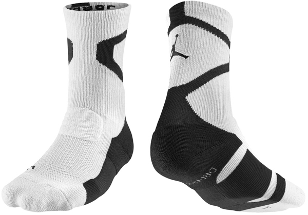 air-jordan-14-wolf-grey-socks-white-black