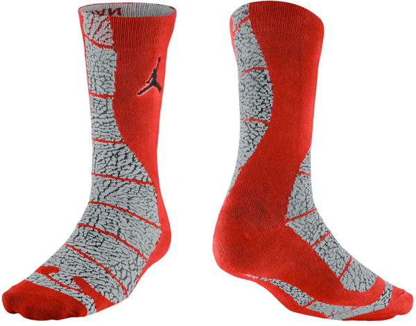 jordan-elephant-print-socks-wolf-grey-gym-red