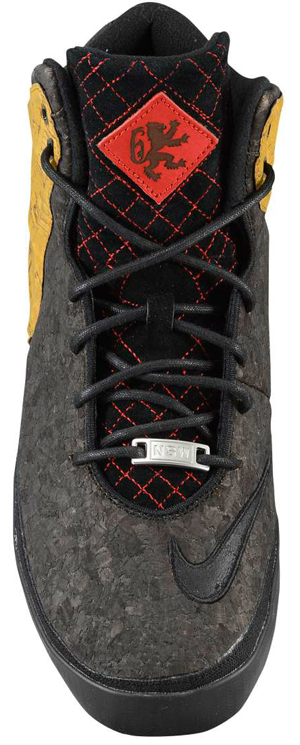 nike-lebron-11-lifestyle-cork-black-red