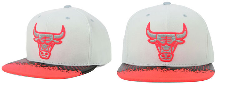 mitchell-and-ness-chicago-bulls-infrared-hat