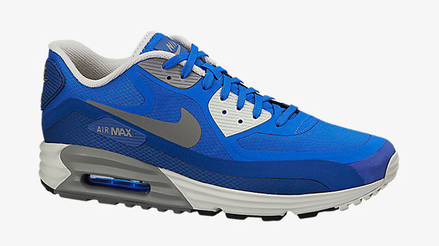 water resistant nike trainers
