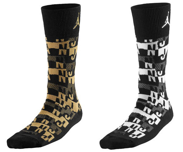 jordan-air-sneaker-socks-black-gold