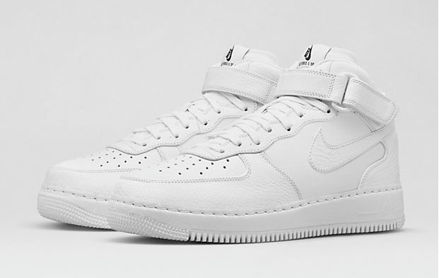 nike-air-force-1-mid-CMFT-white-image-1