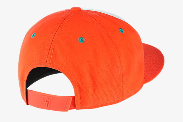 nike-kd-7-christmas-egg-nog-hat-back