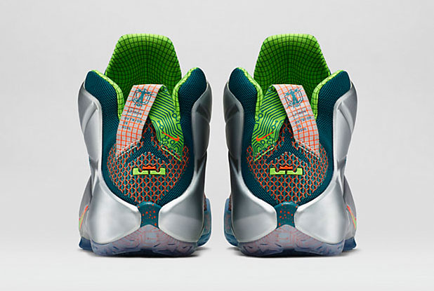 nike-lebron-12-trillion-dollar-man-kids-shoe-image-5