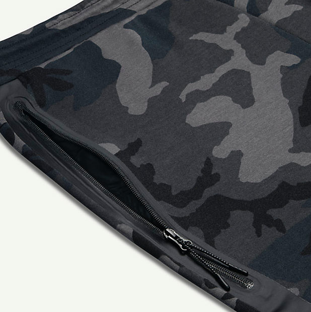 nike-tech-fleece-camo-pants-black-image-3