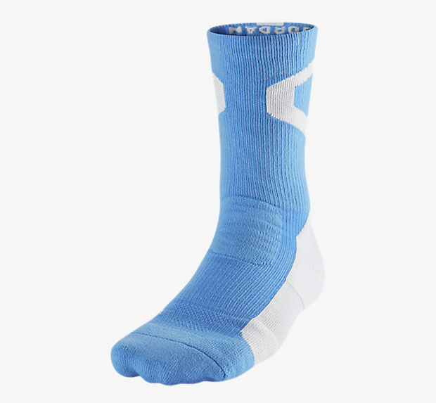 jordan-university-blue-jumpman-socks-image-1