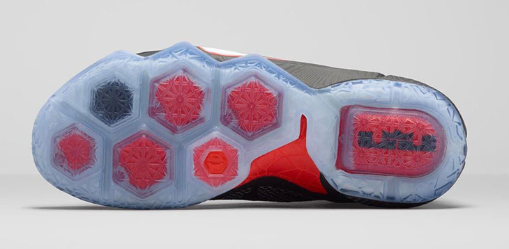 nike-lebron-12-court-vision-image-5