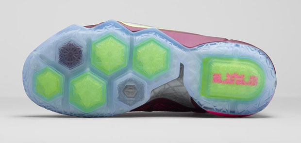 nike-lebron-12-double-helix-image-5