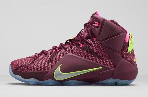 nike-lebron-12-double-helix-shoe
