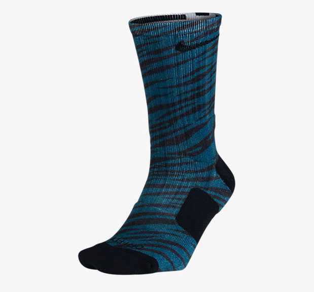 nike-kobe-x-flight-sock-1