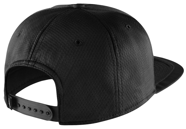air-jordan-11-low-bred-hat-back