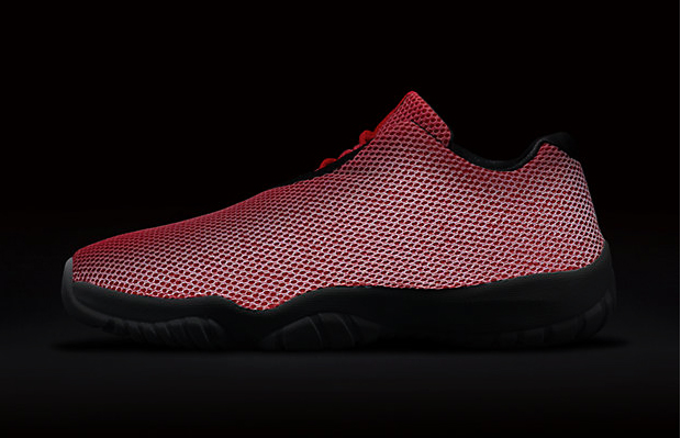 air-jordan-future-low-university-red-6