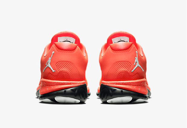 jordan-flight-runner-2-infrared-black-4