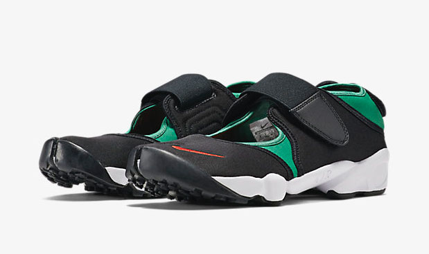 nike-air-rift-black-forest-3