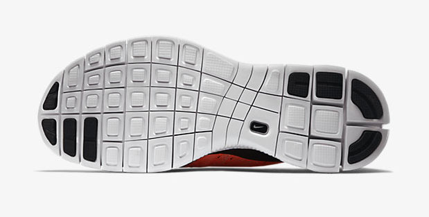 nike-free-flyknit-nsw-bottom