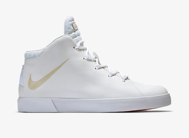 nike-lebron-12-lifestyle-white-3
