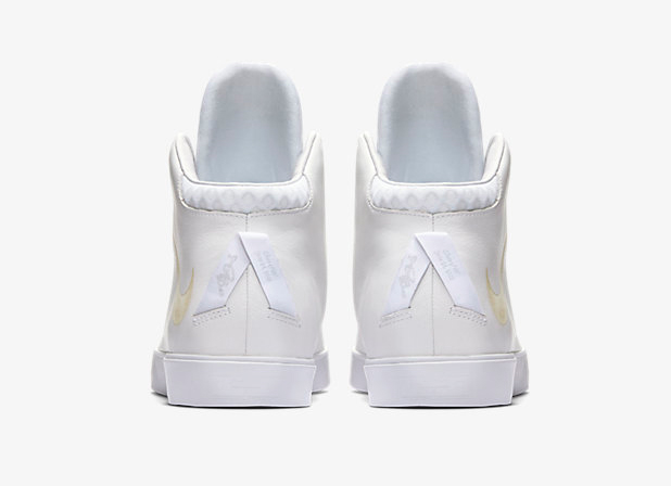 nike-lebron-12-lifestyle-white-4