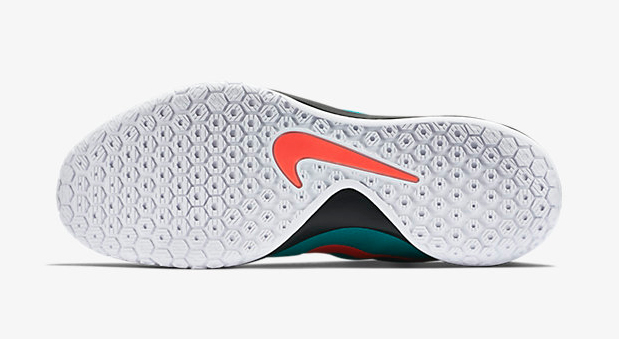 nike-hyperchase-light-retro-5