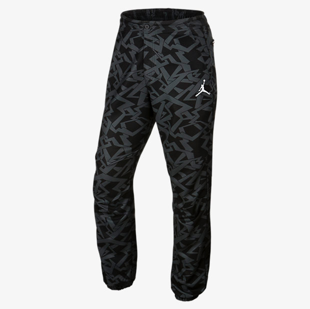 air-jordan-7-marvin-the-martian-pants-front