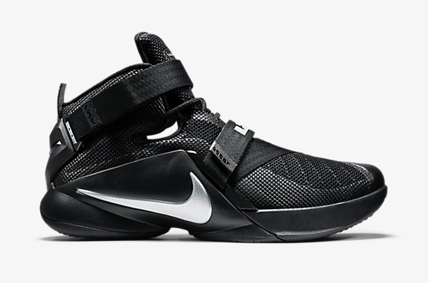 nike-lebron-soldier-9-black-silver-image-2
