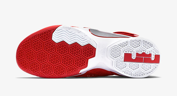 nike-lebron-soldier-9-university-red-5