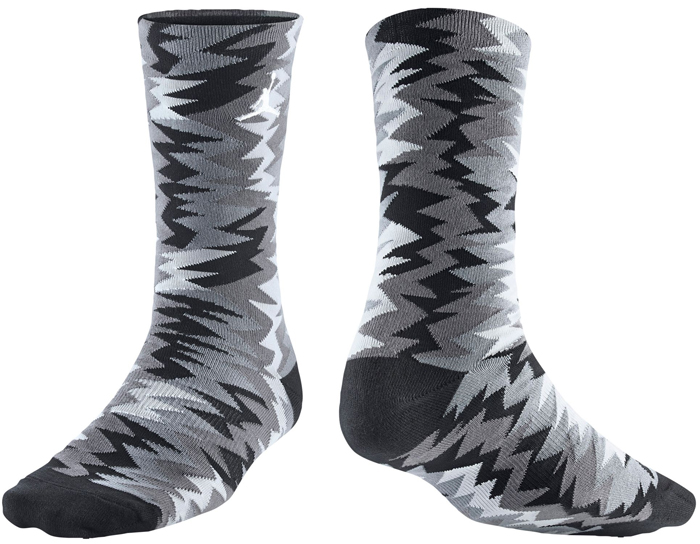 air-jordan-7-socks-black-grey