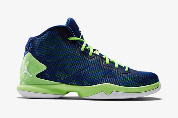 jordan-super-fly-4-ghost-green-3