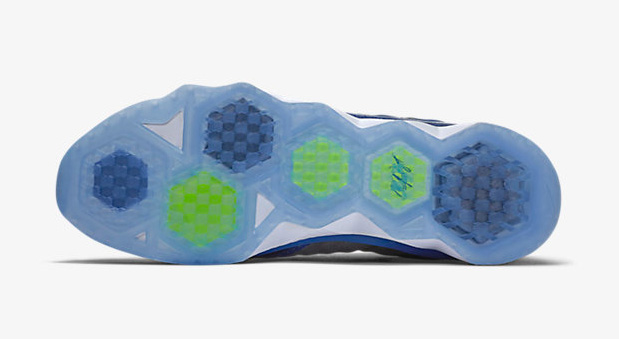nike-cj3-flyweave-trainer-detroit-lions-6