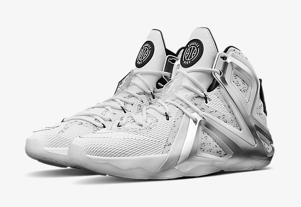 nike-lebron-12-elite-x-pigalle-1
