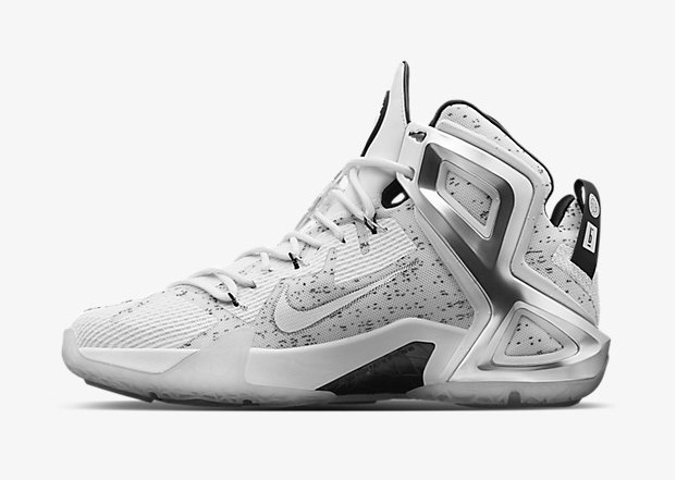 nike-lebron-12-elite-x-pigalle-4