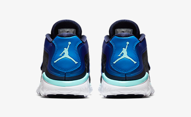 jordan-flight-flex-trainer-2-midnight-navy-soar-4