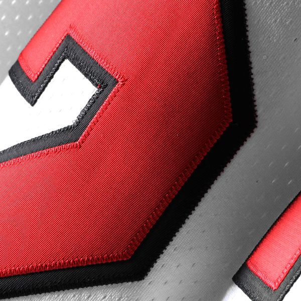 michael-jordan-72-10-chicago-bulls-jersey-4