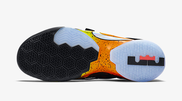 nike-lebron-soldier-9-black-bright-citrus-6