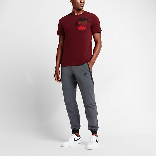 nike-tech-woven-2-pants-grey-1
