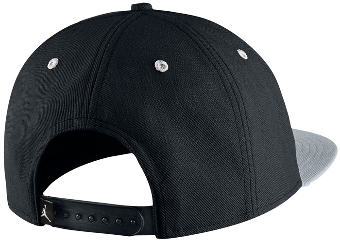 air-jordan-11-72-10-cap-back