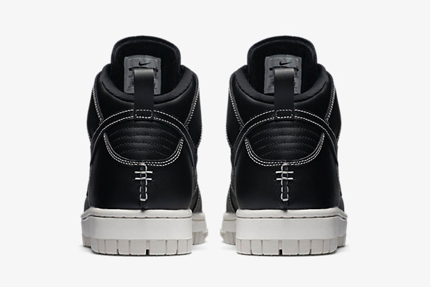 nike-dunk-comfort-sneakerboot-black-4