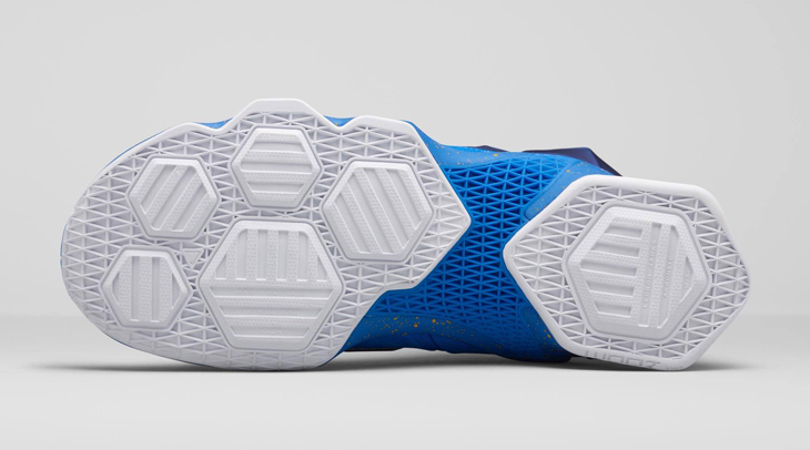 nike-lebron-13-balance-4