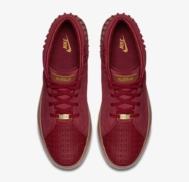 nike-lebron-13-lifestyle-team-red-2