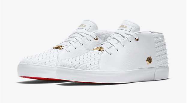 nike-lebron-13-lifestyle-white-red-gold-1