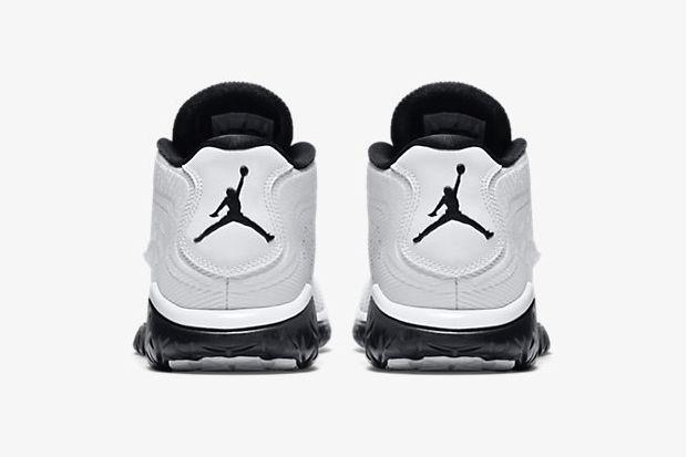 jordan-flight-flex-trainer-2-white-black-5
