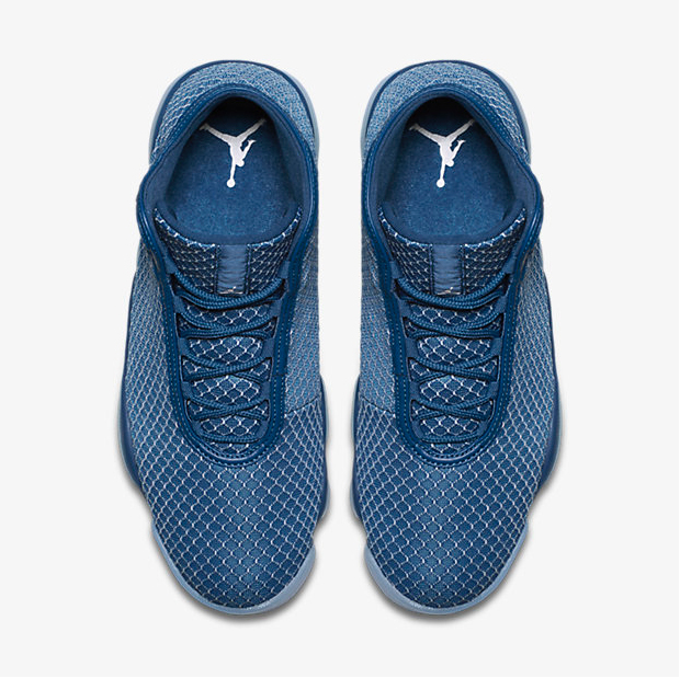 jordan-horizon-french-blue-3