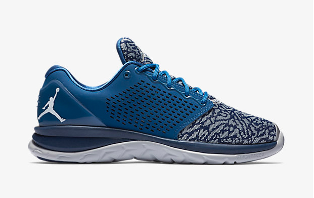 jordan-trainer-st-french-blue-2