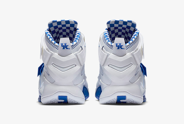 nike lebron soldier 9 kentucky