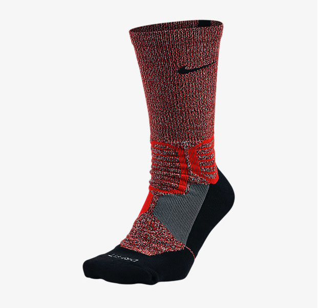 nike-kobe-11-bruce-lee-socks-1